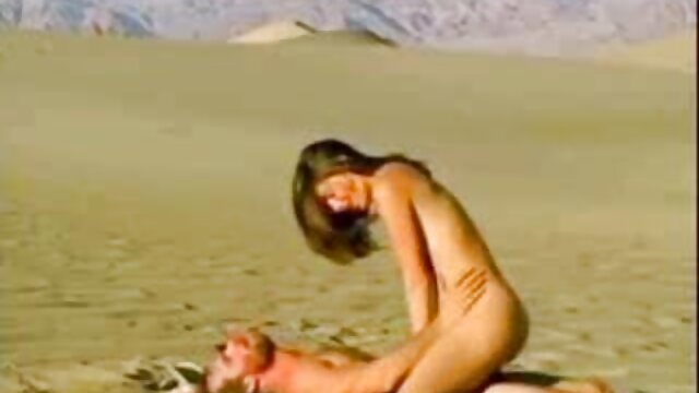 bi-atch brasileira se dá em atitude de estilo traseiro video erotico legendado